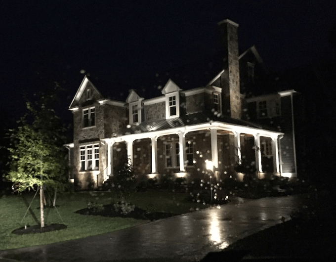 Outdoor architectural lighting