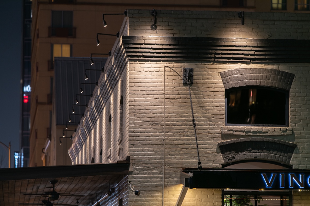 commercial restaurant lighting