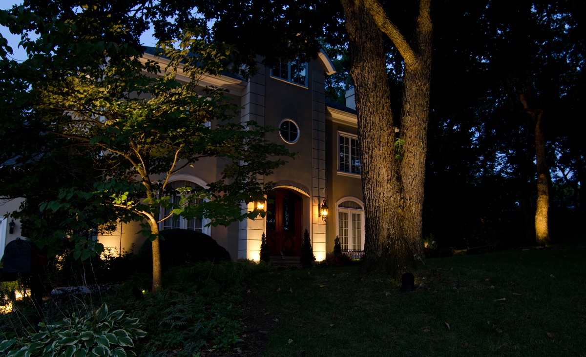 Front of home lighting 