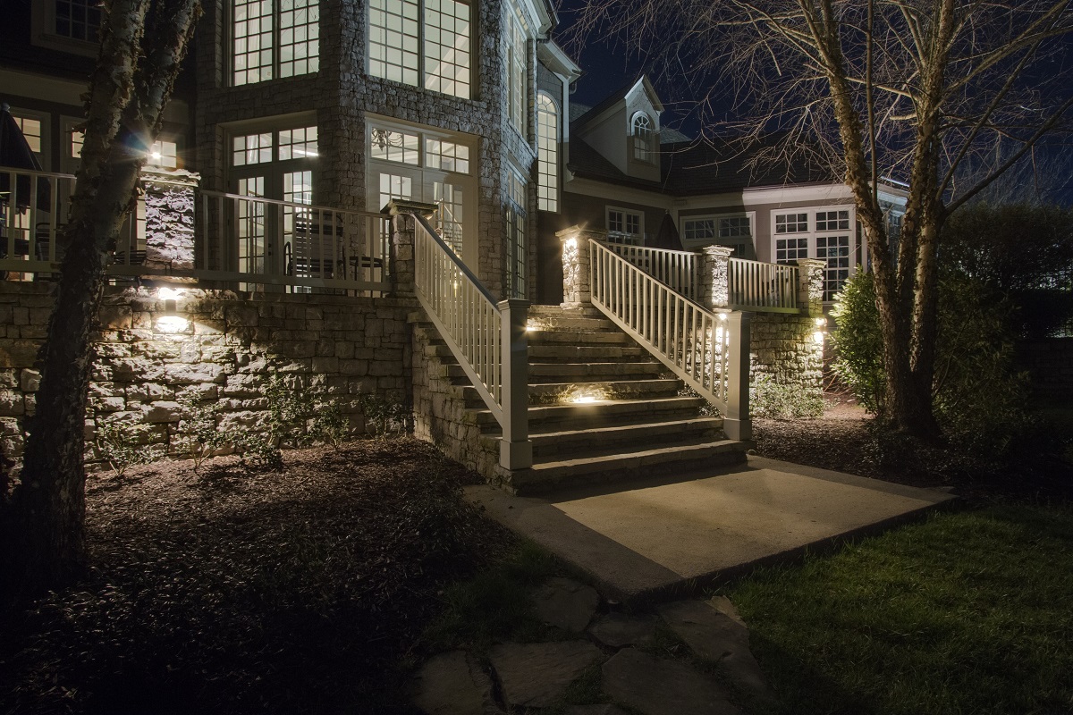 Patio lighting for outdoor living space