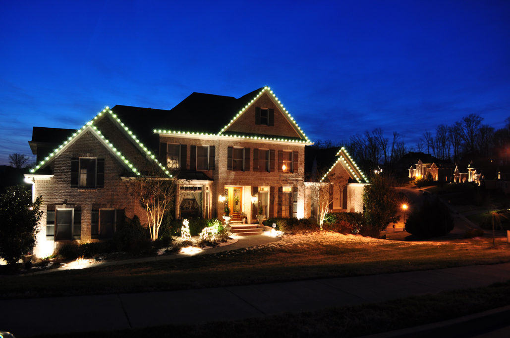 Baltimore house with Christmas lights