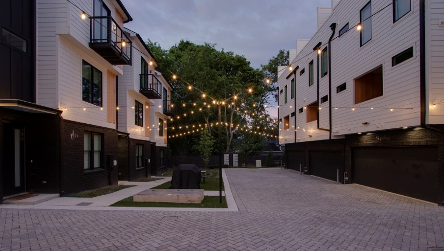 residential string lighting 