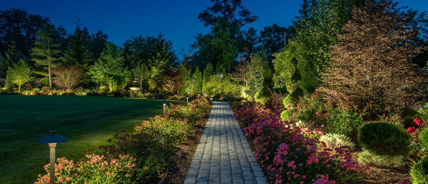 path lighting in Naperville, IL