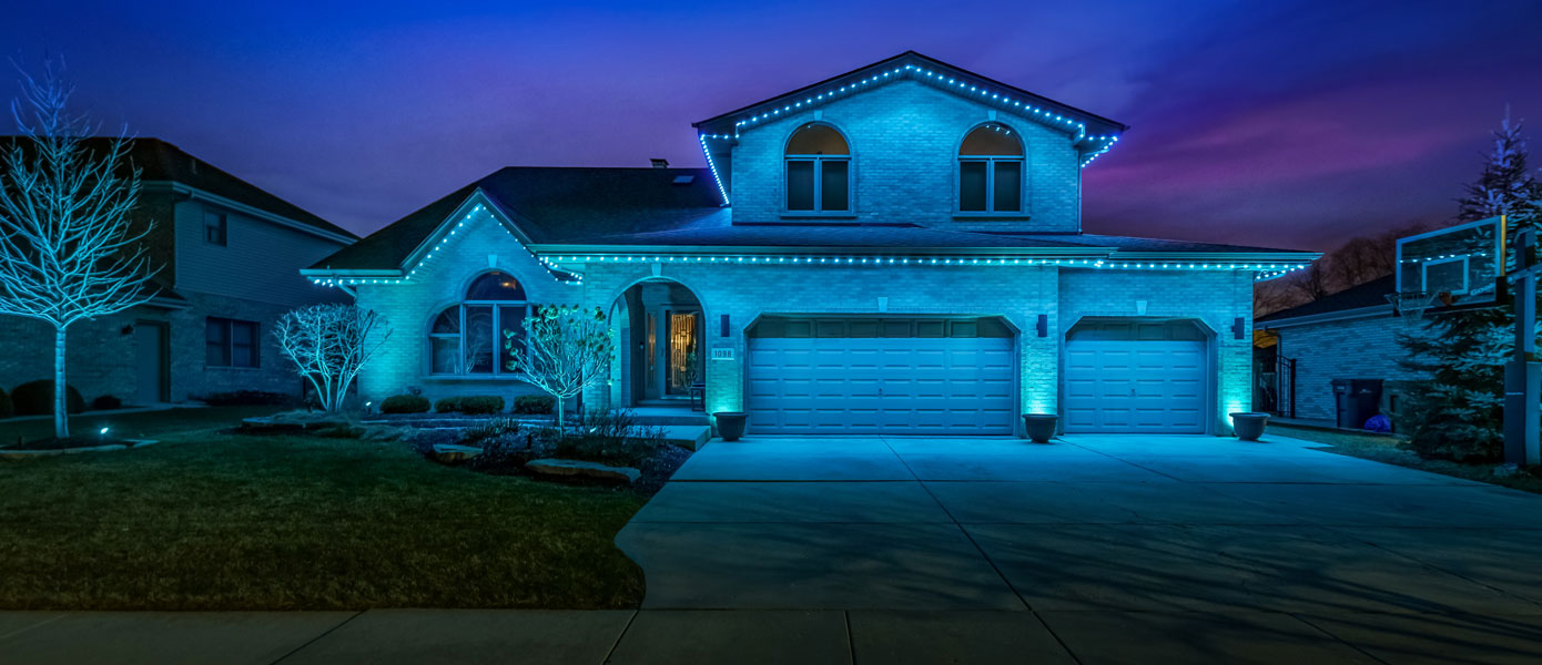permanent roofline lighting in Naperville, IL