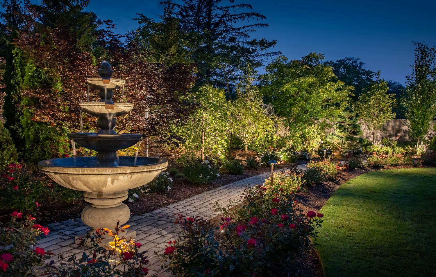 professional outdoor landscape lighting des plaines