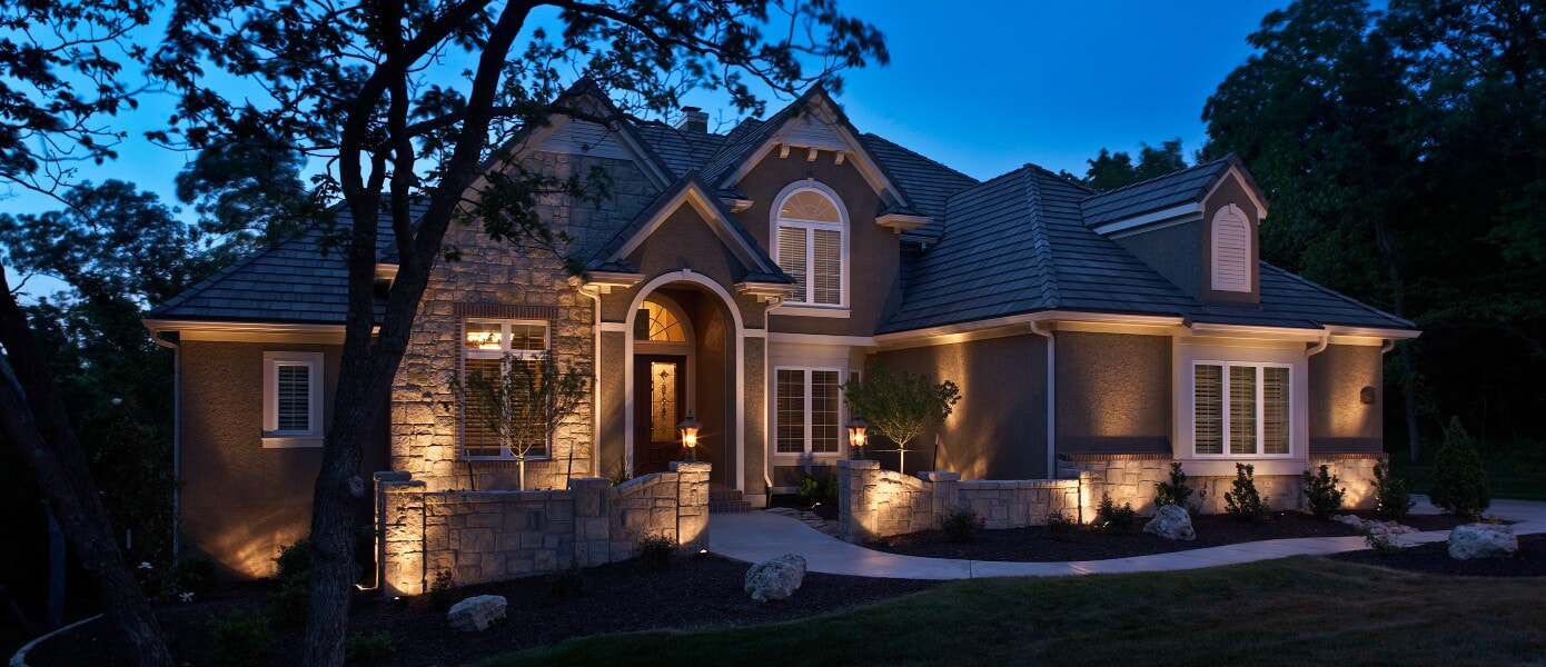 professional outdoor home lighting