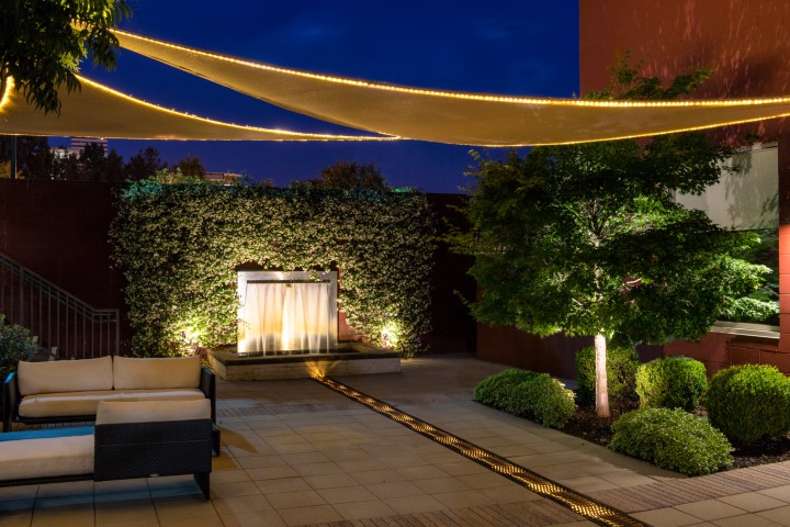 patio lighting for a backyard retreat 