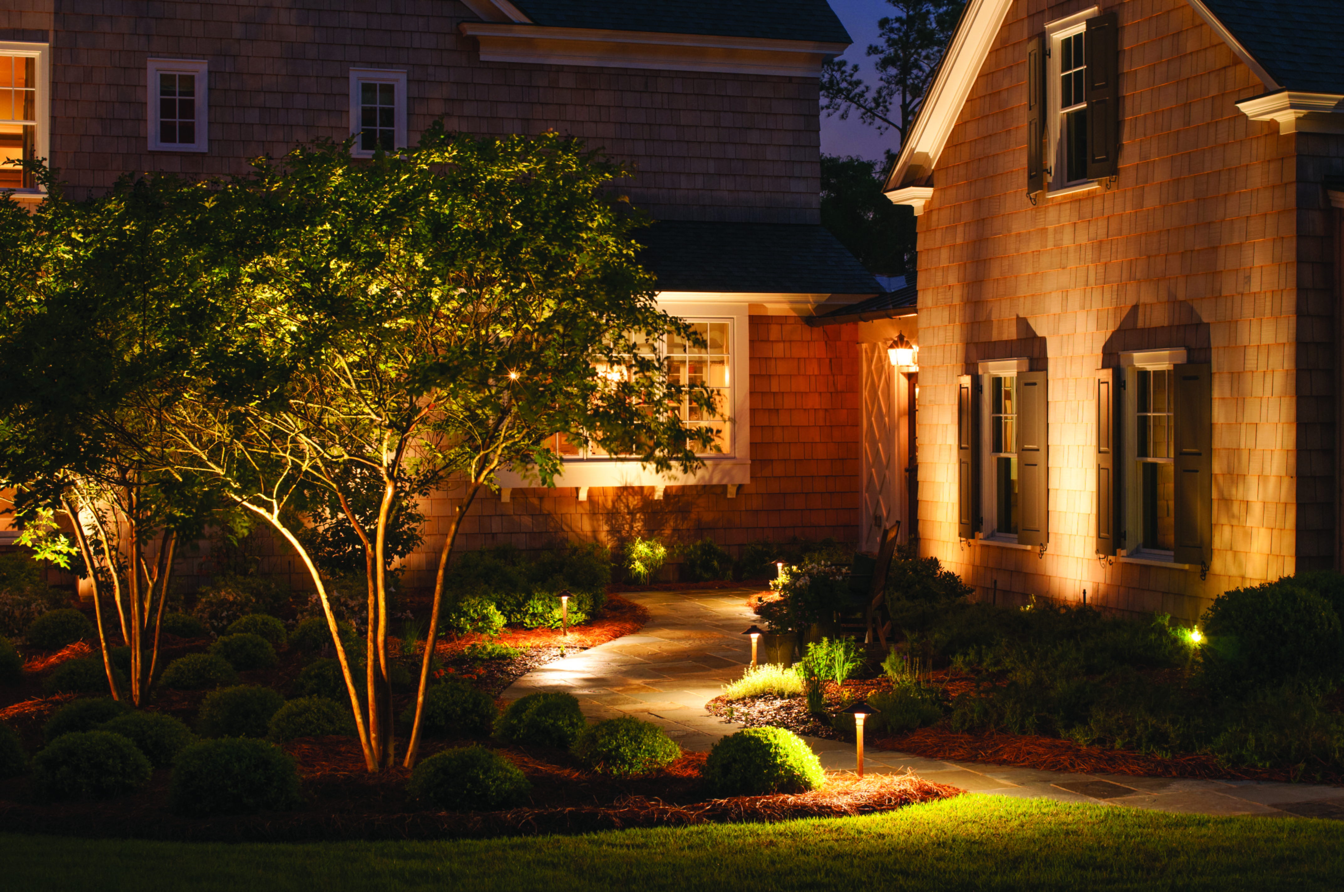 outdoor lighting with fountain