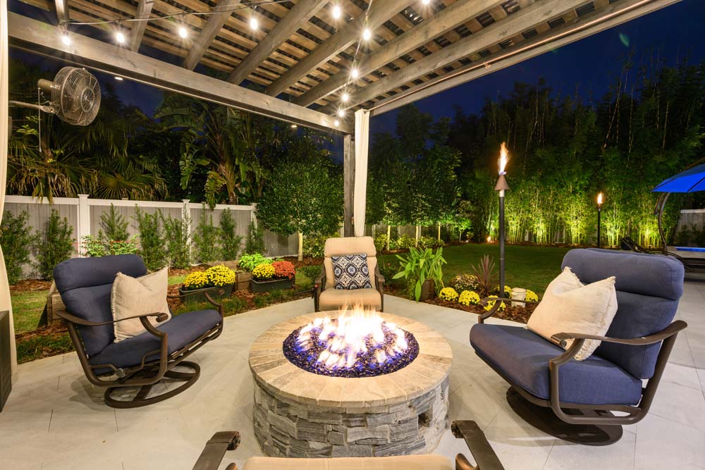outdoor string lights for pergola