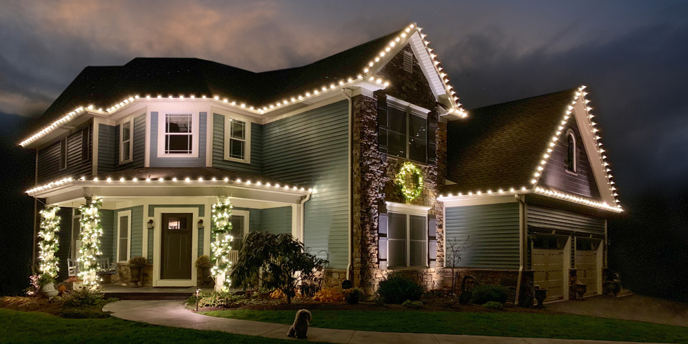 seasonal holiday light installation