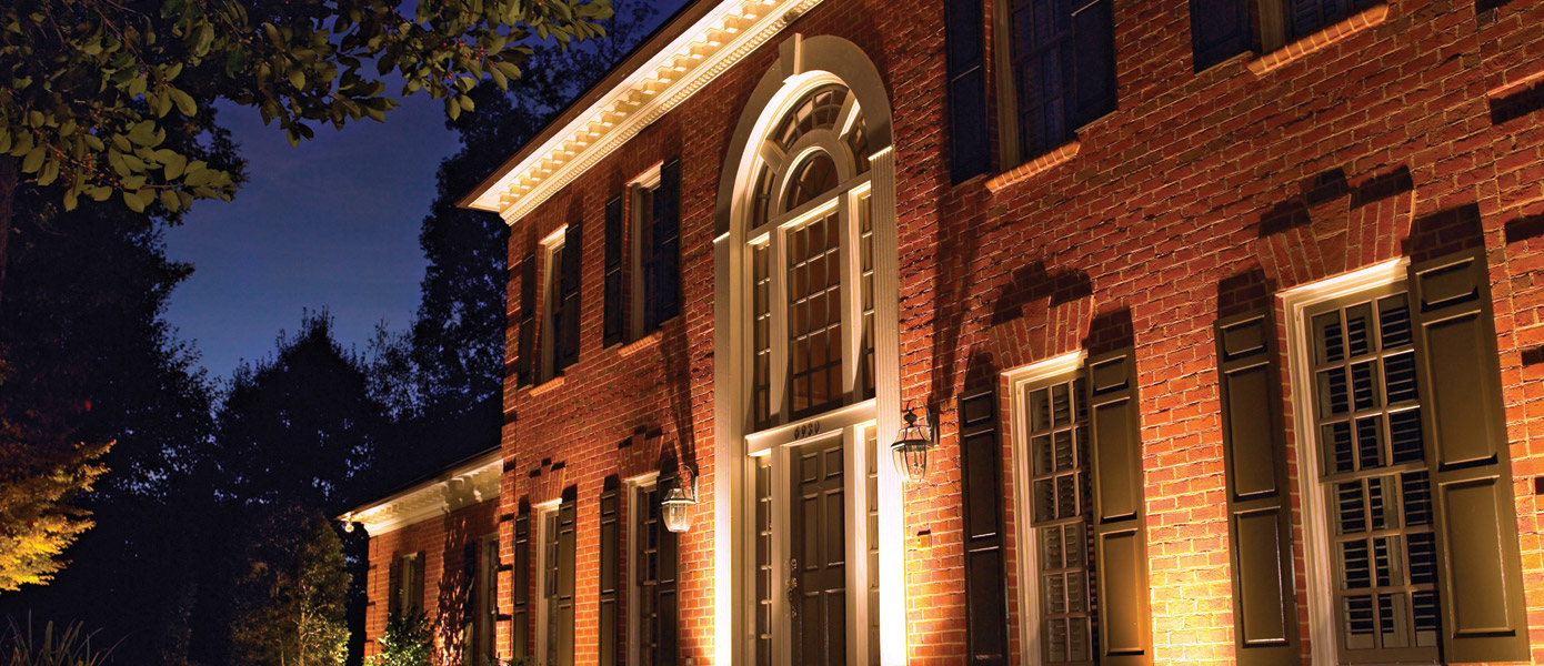 architectural lighting on brick house in Powell OH