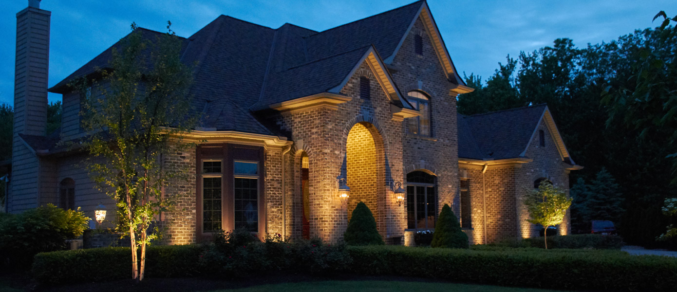Custom-Designed Uplighting for Your Galena, OH, Home 