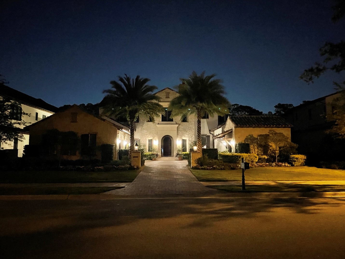 mansion without lights