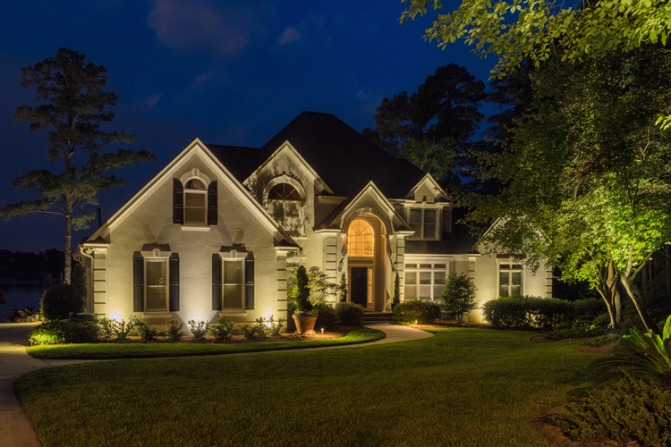 outdoor home lighting at night 