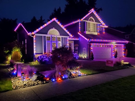 Photo of Holiday House Lighting