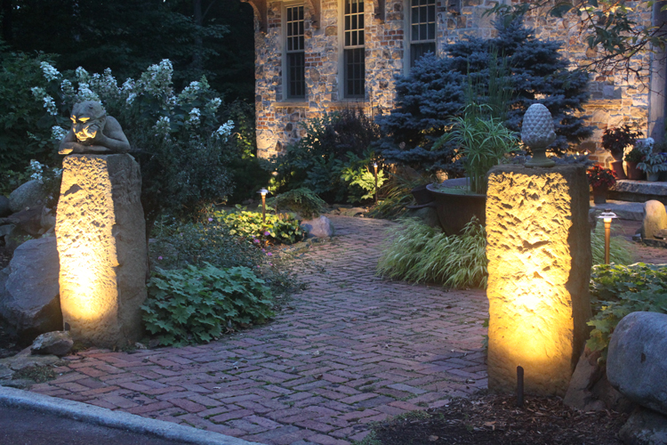 Stacked Stone Natural Pavers, Stone Outdoor Lighting