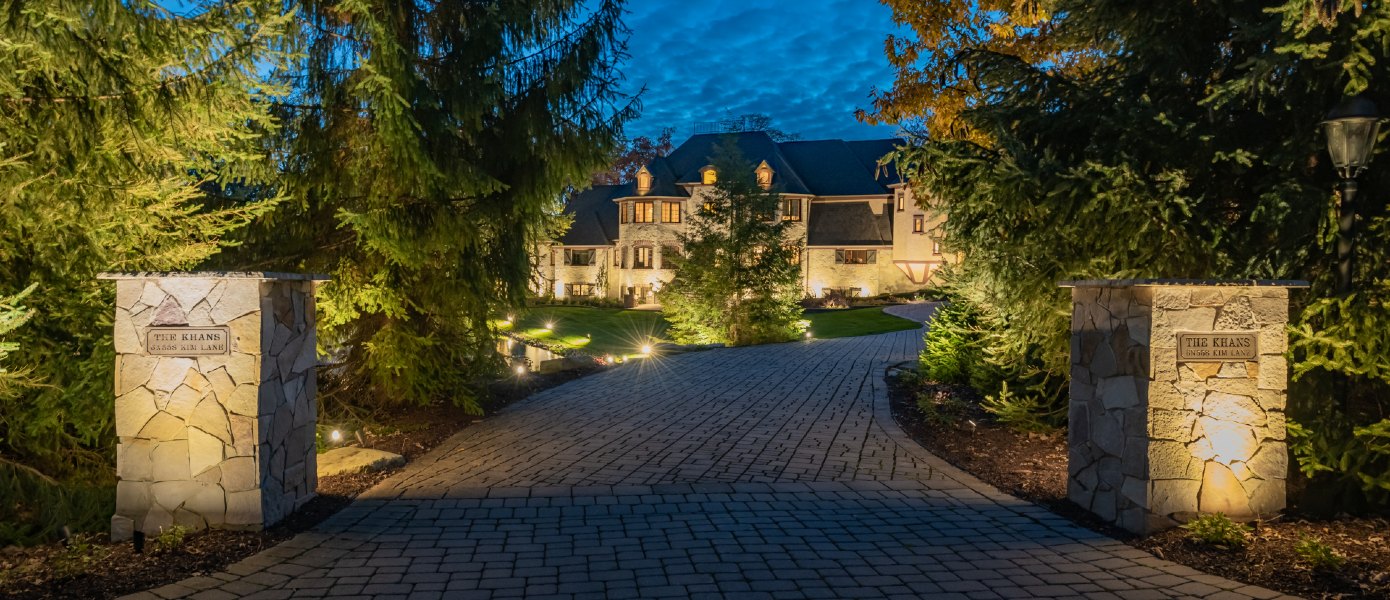 custom outdoor lighting in Collierville, TN