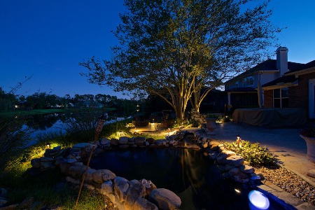 backyard pathway lighting