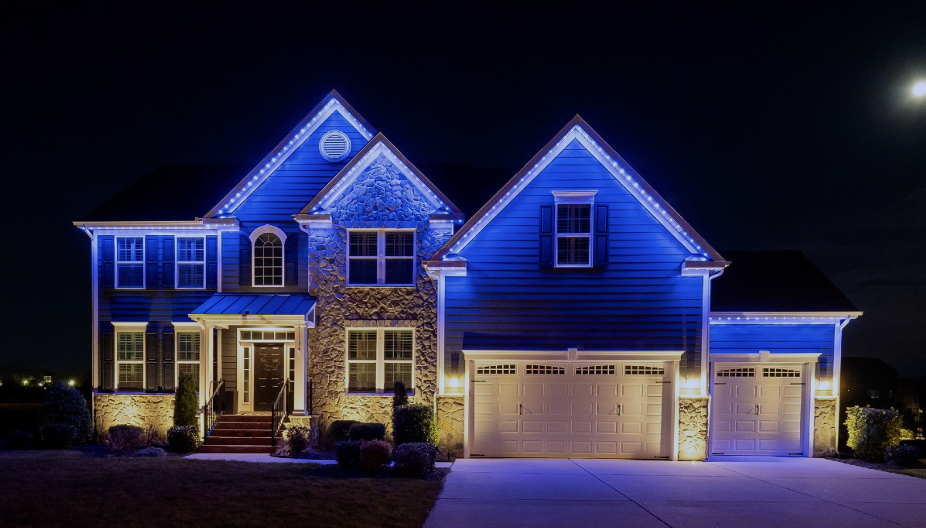 Blue Roofline Lighting