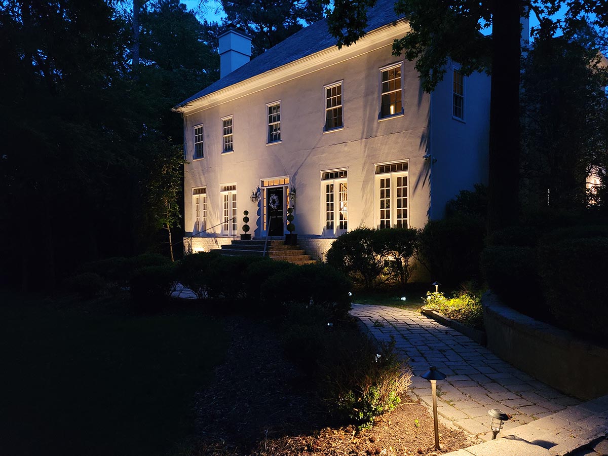 3 Ways to Enhance Your Summertime Experience at Night with Outdoor LED Lighting in Richmond and Charlottesville
