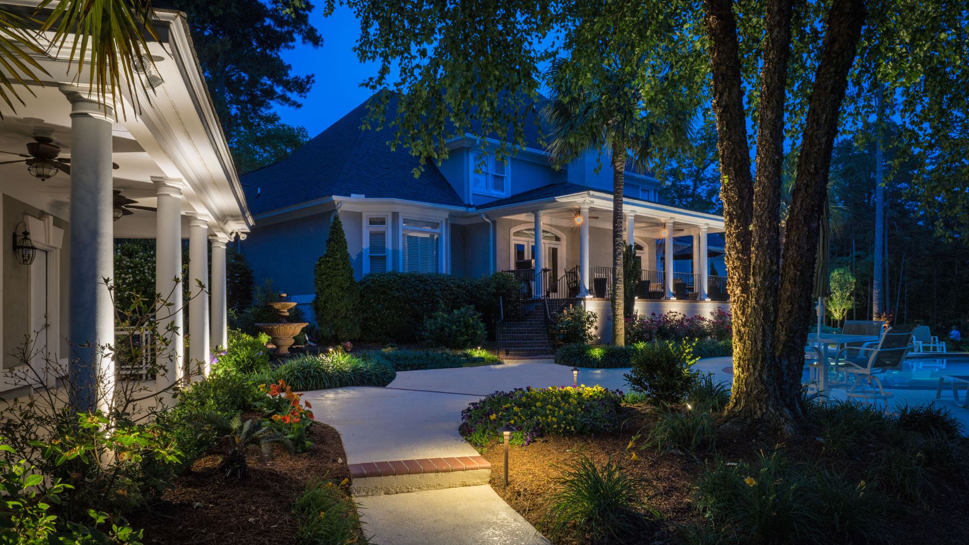 Custom path and walkway lighting