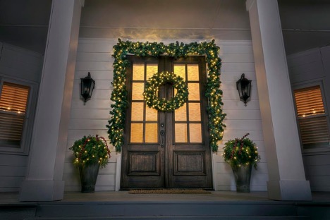 Front Door Holiday Decor 
