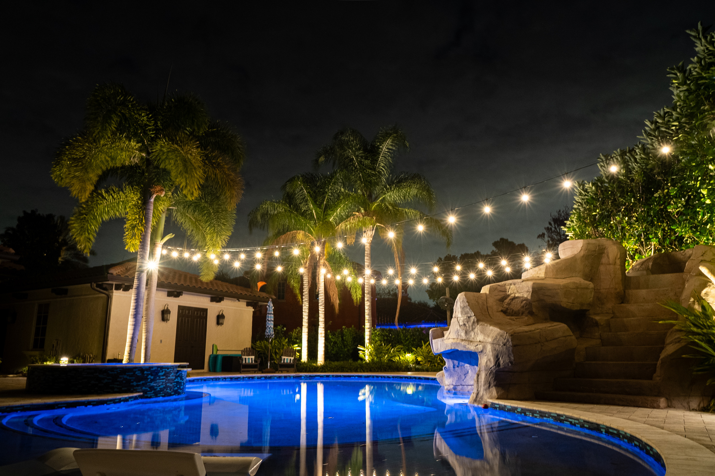 outdoor pool lighting