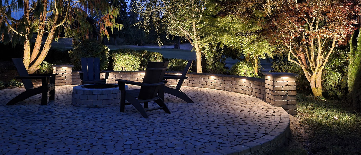 A patio with chairs and lightsDescription automatically generated