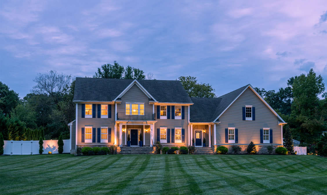 Exterior Home shot at dusk