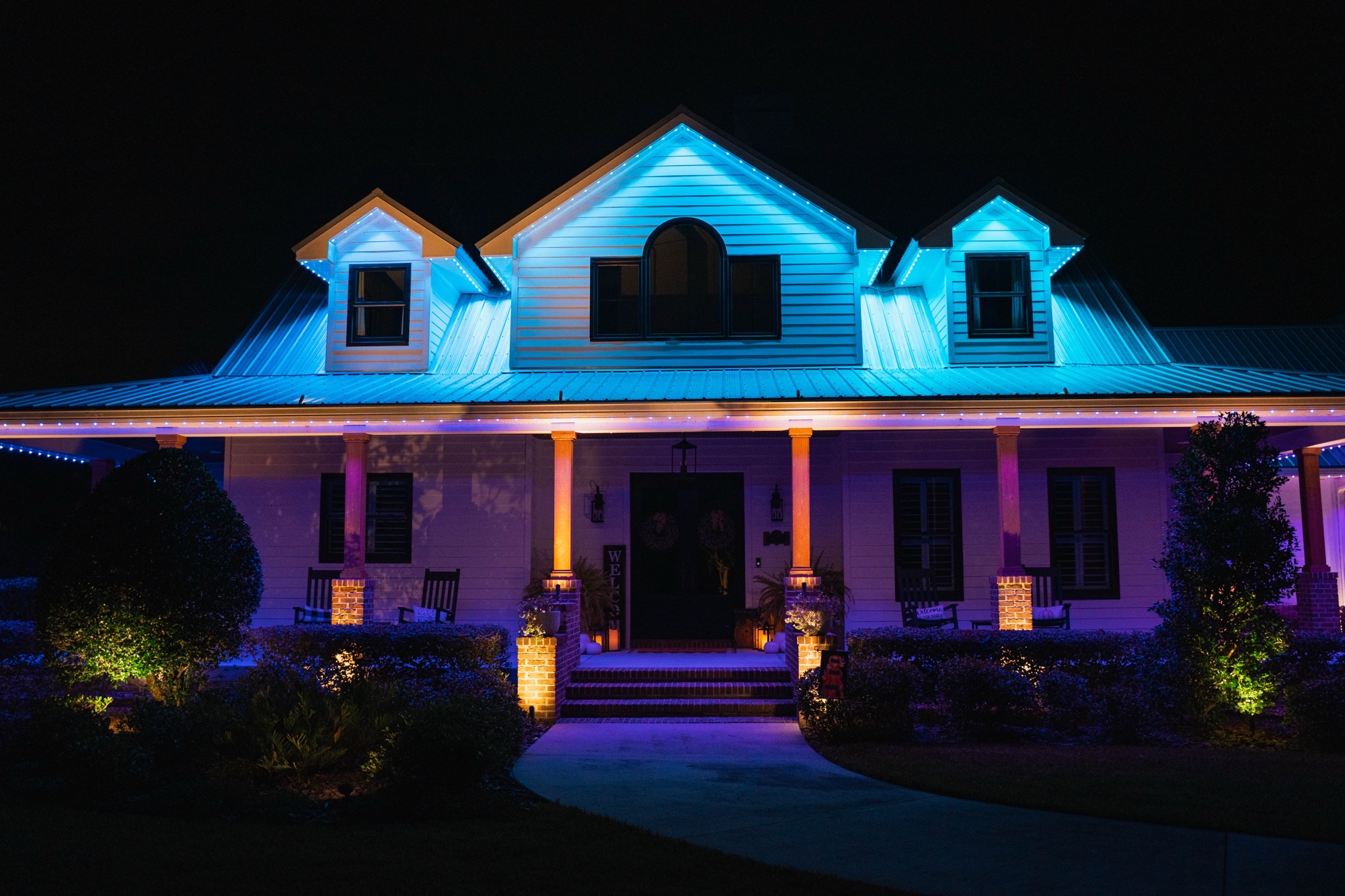 permanent roofline lighting