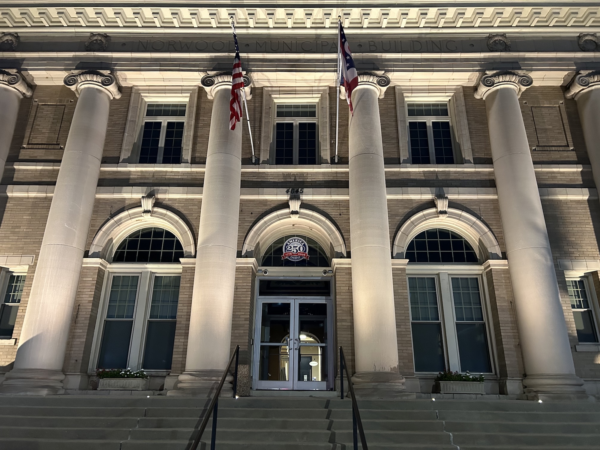 city hall commercial lighting