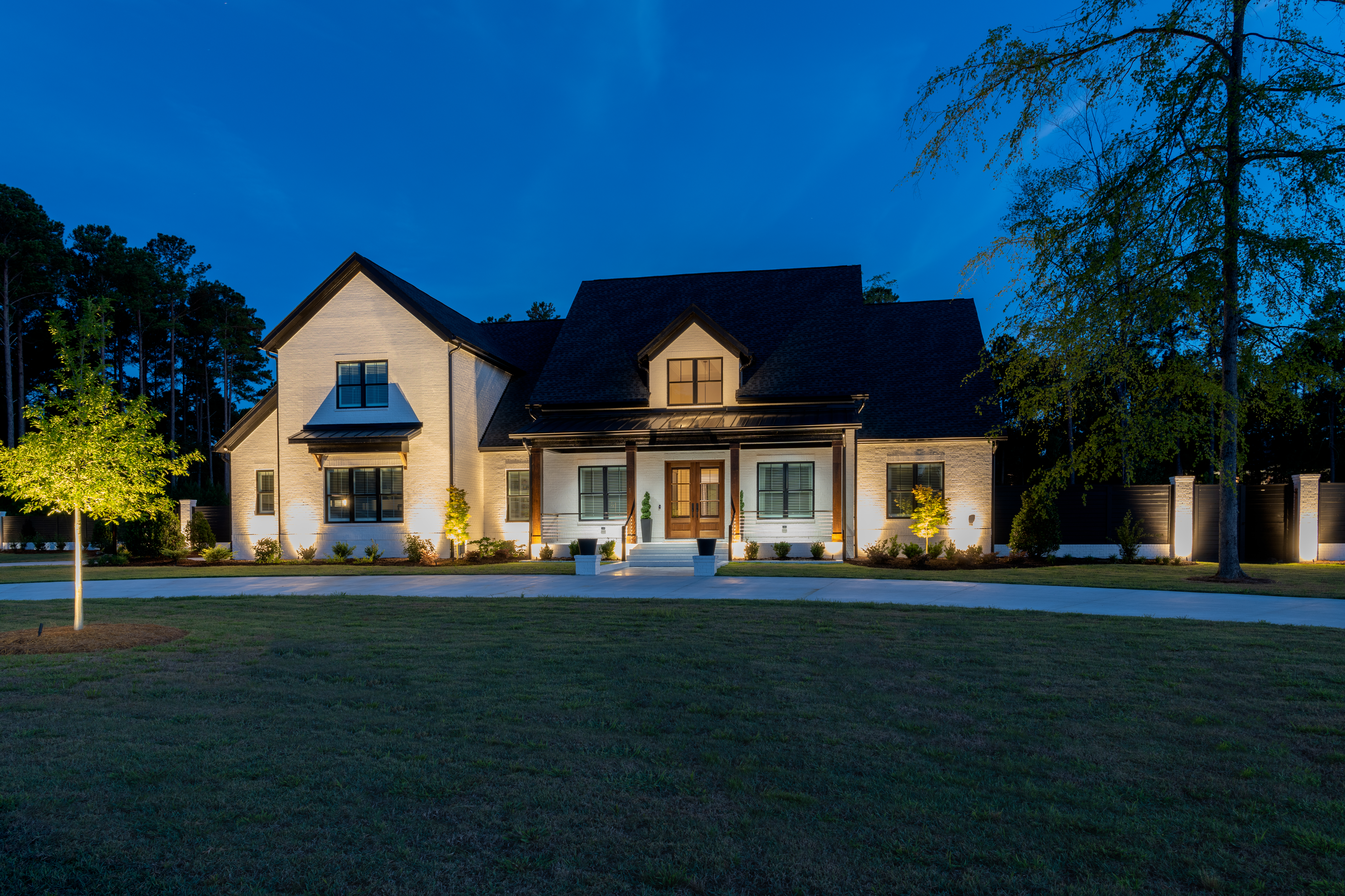 custom outdoor lighting middletown ohio