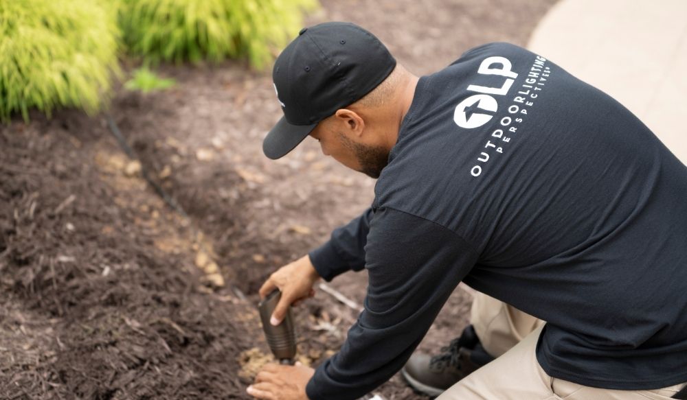 landscape lighting Cincinnati, lighting installation and maintenance